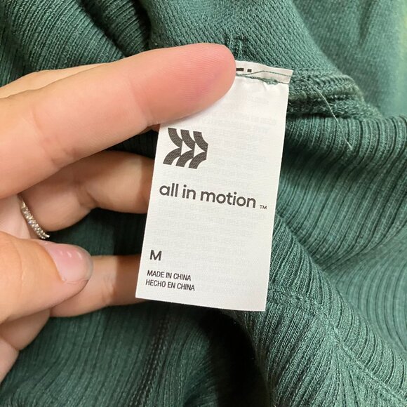 NWT All In Motion Women's Medium Green Seamless High-Rise Ribbed Leggings - Picture 6 of 12